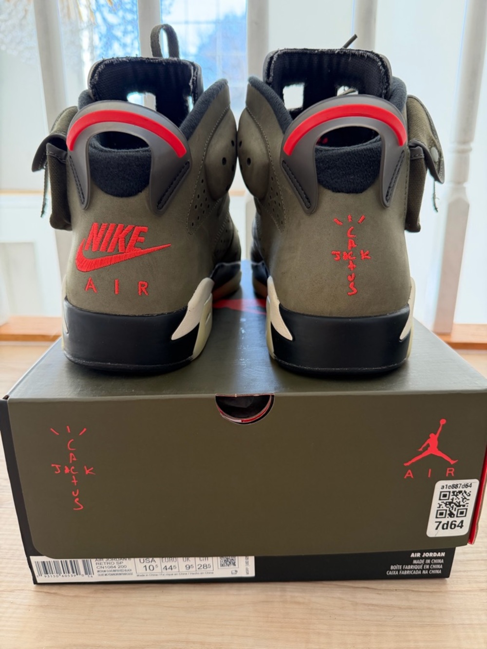 Jordan Olive Green High-Top Sneakers with Red Jumpman - Picture 3 of 3